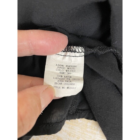 Monoreno Women's Black w/Gray Embroidered Tunic Boho Top Size Medium - Picture 8 of 8